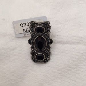 Fashion Long cocktail ring with black stone